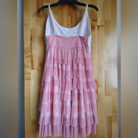 J Lee Girls Small Pink Frilly Dress - Picture 3 of 5